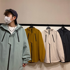 新款连帽冲锋衣夹克男港风潮流宽松休闲外套JK2307-P68，男装夹克，星座717