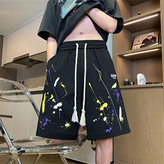 黑色
