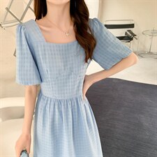 现货夏季新款小花连衣裙，女装连衣裙，西子阁