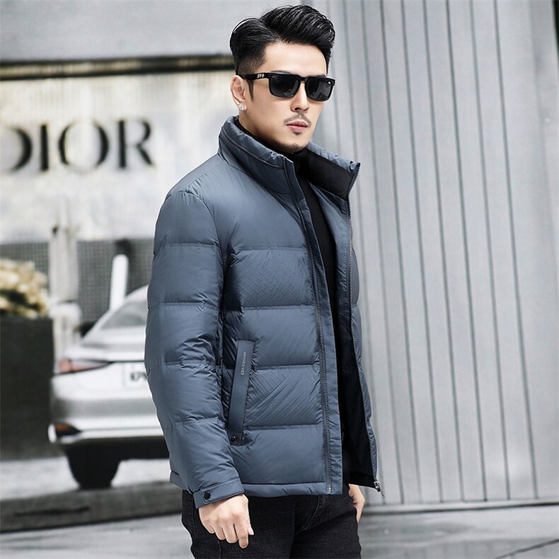 M9088-5钱塘2020-3新款简约冬季厚款时尚休闲中年男士羽绒服P200图片