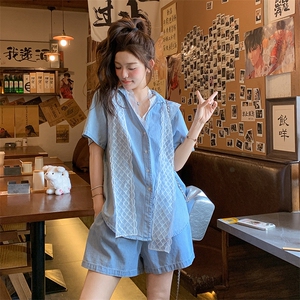 小个子独特漂亮牛仔套装女夏季2025新款休闲减龄衬衫短裤两件套女图片