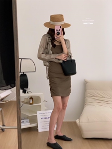香丽迪套装图片