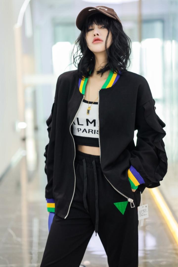 2022年新春款棒球服外套女休闲拼接棒球服时尚宽松洋气,女装其它,卡菲莱