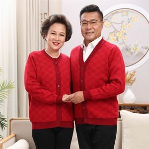 中老年情侣羊毛衫男女开衫宽松针织打底外套加厚毛衣图片