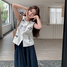 新品现货棉时尚简约慵懒显瘦绣花套装2C299-P165-K229，女装套装/套裙，2C299