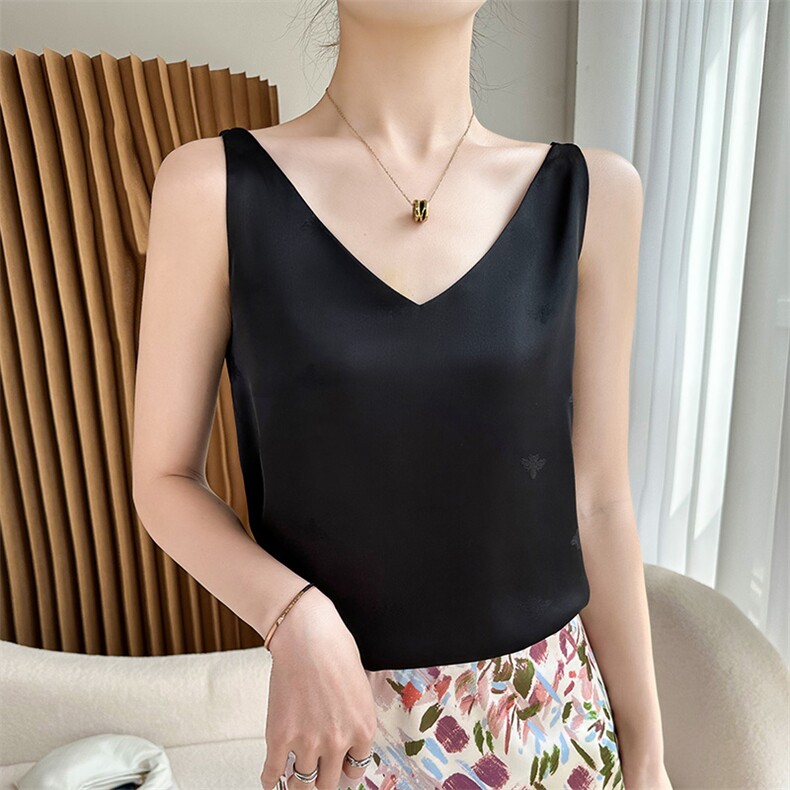 高级感真丝吊带背心女内搭醋酸上衣打底设计感提花V领背心配西装,女装背心吊带,朝贺羊绒