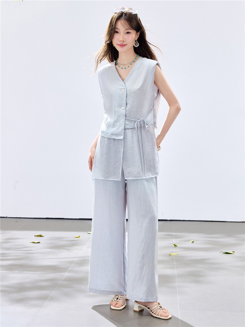 夏季新款现货！2026休闲风阔版拼接小垫肩上衣+松紧腰阔腿裤套装,女装套装/套裙,央宝儿