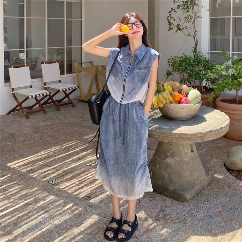 渐变蓝色翻领马甲半身裙套装2025新款女初夏巨好看独特别致两件套,女装套装/套裙,2C159