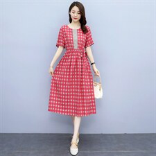 2021夏季新款简约时尚优雅气质圆领休闲舒适显瘦格子连衣裙，女装连衣裙，香香