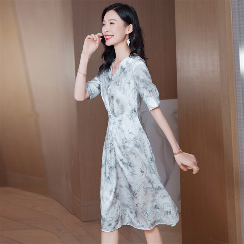 端庄大气高端真丝连衣裙女中长款夏装2026新款别致绝美真丝裙子，女装连衣裙，阿舍尔精品