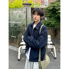 藏蓝色