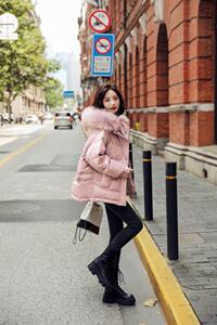 90绒羽绒服图片