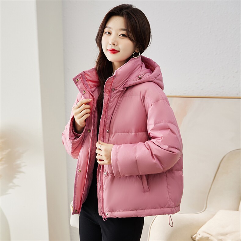 现货羽绒服女连帽新款短款小个子面包服时尚宽松休闲保暖轻暖外套,女装羽绒服,贵人树