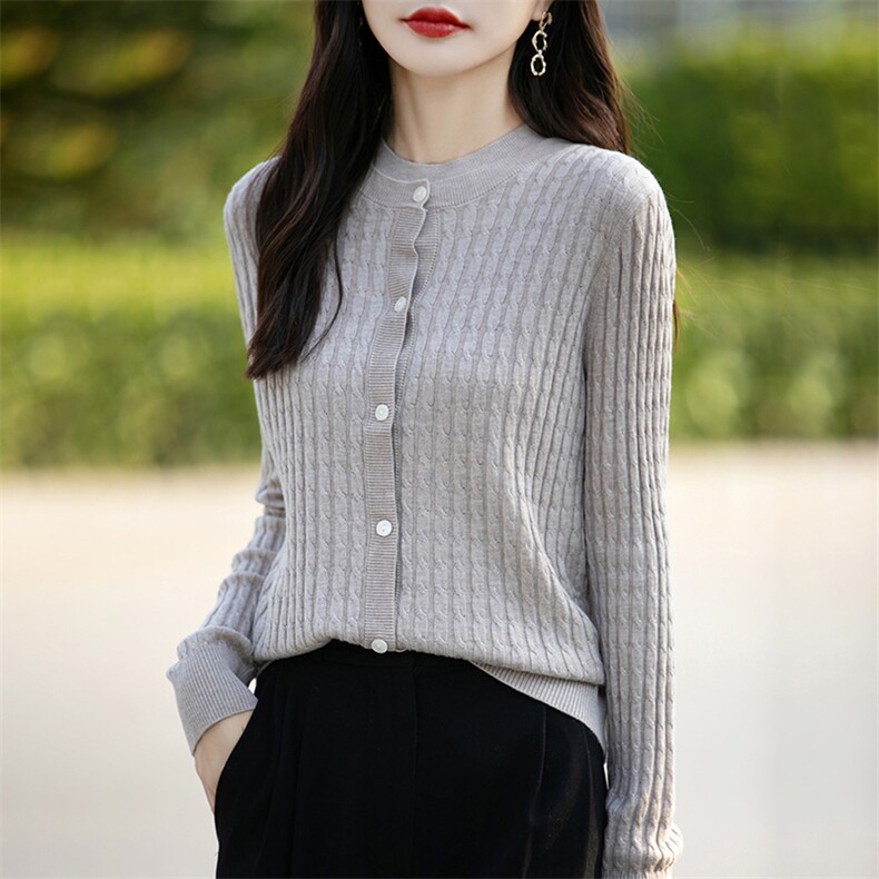 春秋精纺羊毛背心针织开衫两件套装女圆领毛衣慵懒风外套短款上衣,女装羊毛衫,总能电商供货