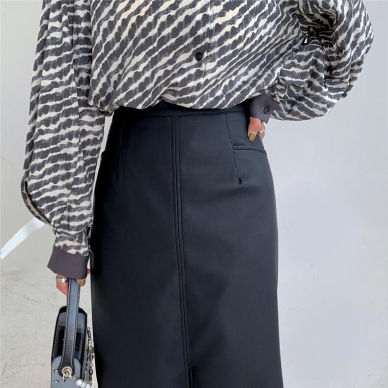 直筒皮裙，其它，精典蓝月