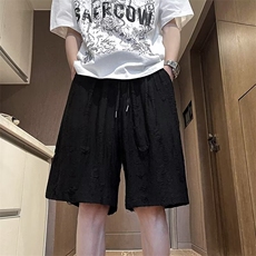 黑色