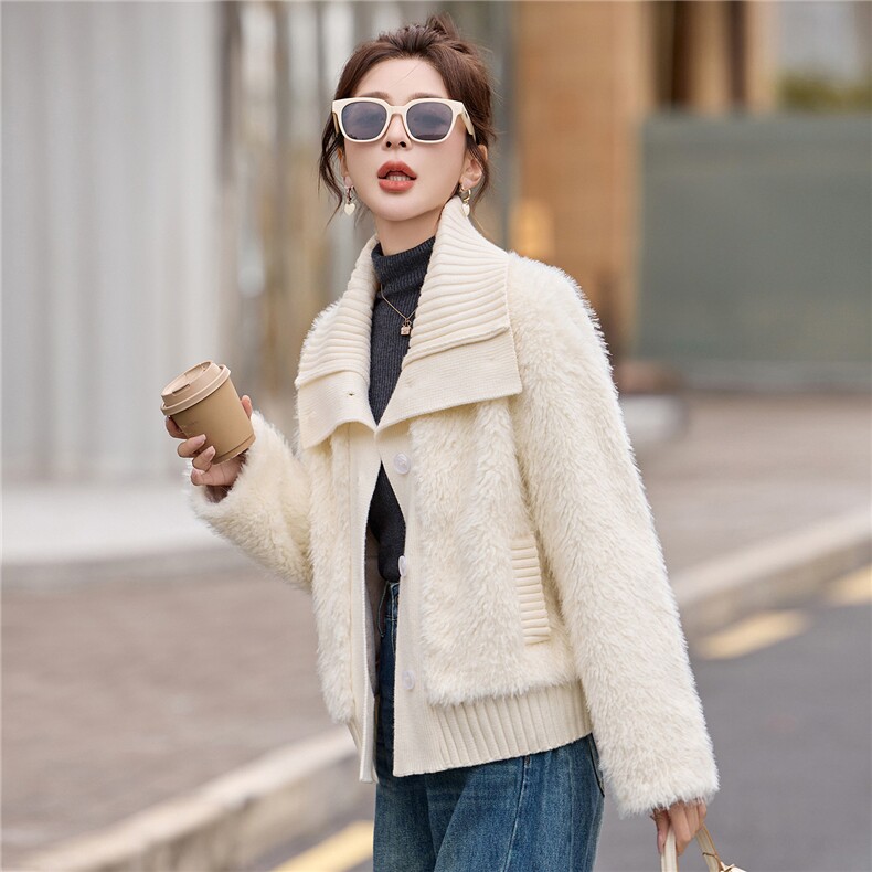 针织大翻领拼接皮毛一起，女装皮衣，朵莱米