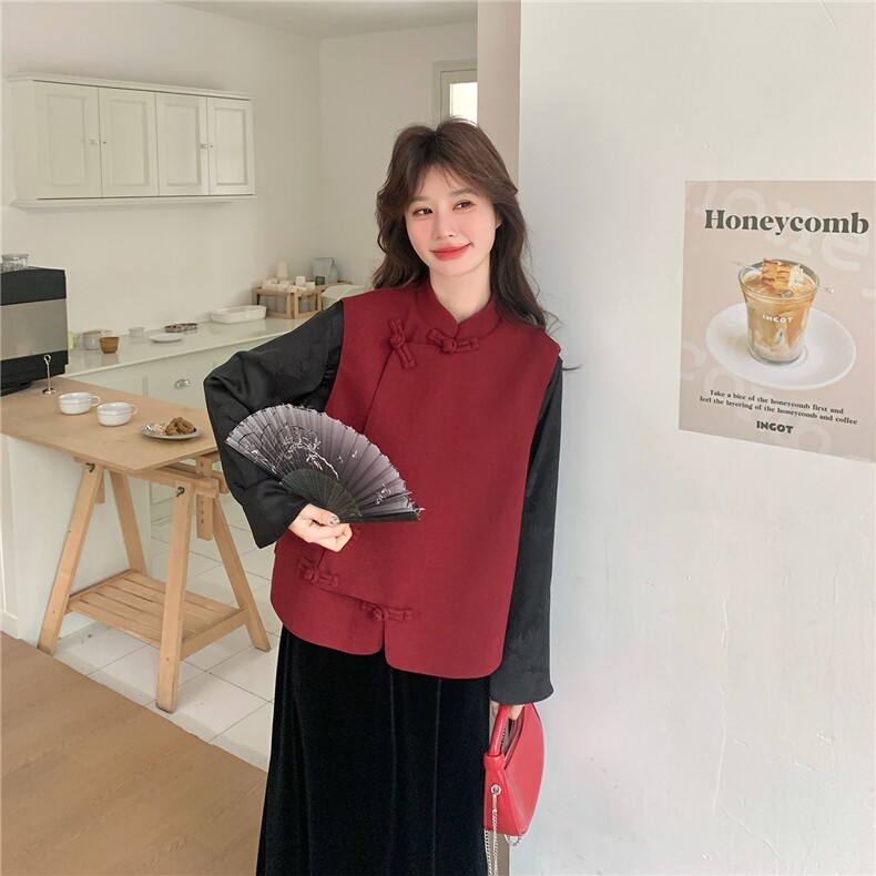 新品档口有货红色风盘扣马甲打底衬衫两件套601-P205-K298,女装套装/套裙,2C126
