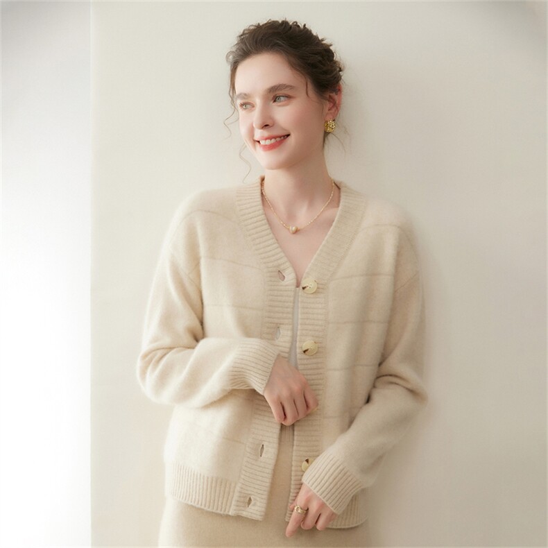 空气层轻奢~系扣山羊绒开衫女加厚毛衣外套2025秋冬新V领针织羊毛，女装羊绒衫，澳煜绒