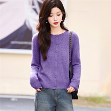 2025秋装新款时尚潮流绵羊毛针织开衫，女装羊毛衫，姿萝菲