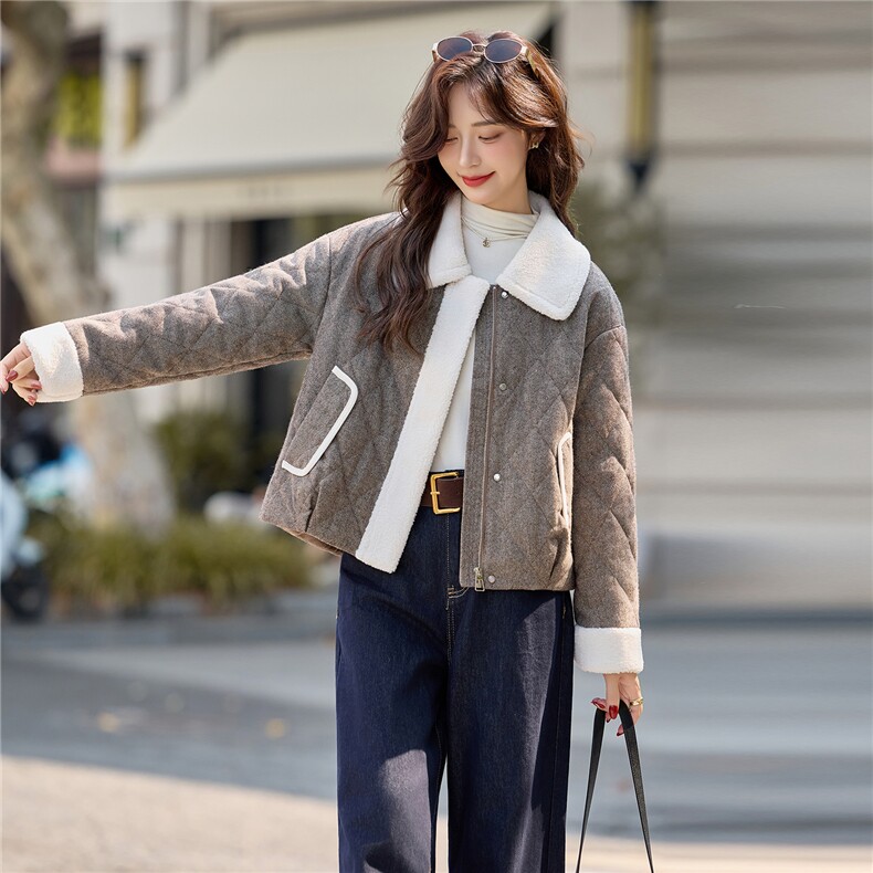 9106时尚温暖娃娃翻领呢料夹棉外套（含羊毛）,女装棉衣/棉服,依路服饰