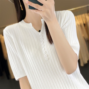 夏季新款抽条多扣短袖女图片
