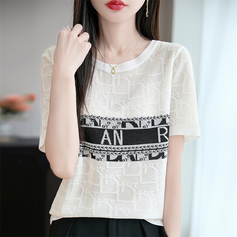 2025夏季桑蚕丝圆领刺绣洋气百搭显瘦宽松大码减龄短袖t恤，女装T恤，魅途羊绒