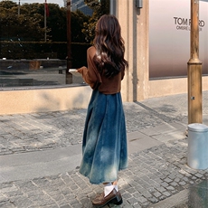咖色小衫牛仔吊带裙2025新款女春夏复古气质轻熟连衣裙，女装连衣裙，维壹