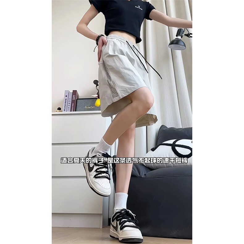 美式复古紫色腰部抽绳多口袋格纹工装短裤男款夏季薄款休闲五分裤图片