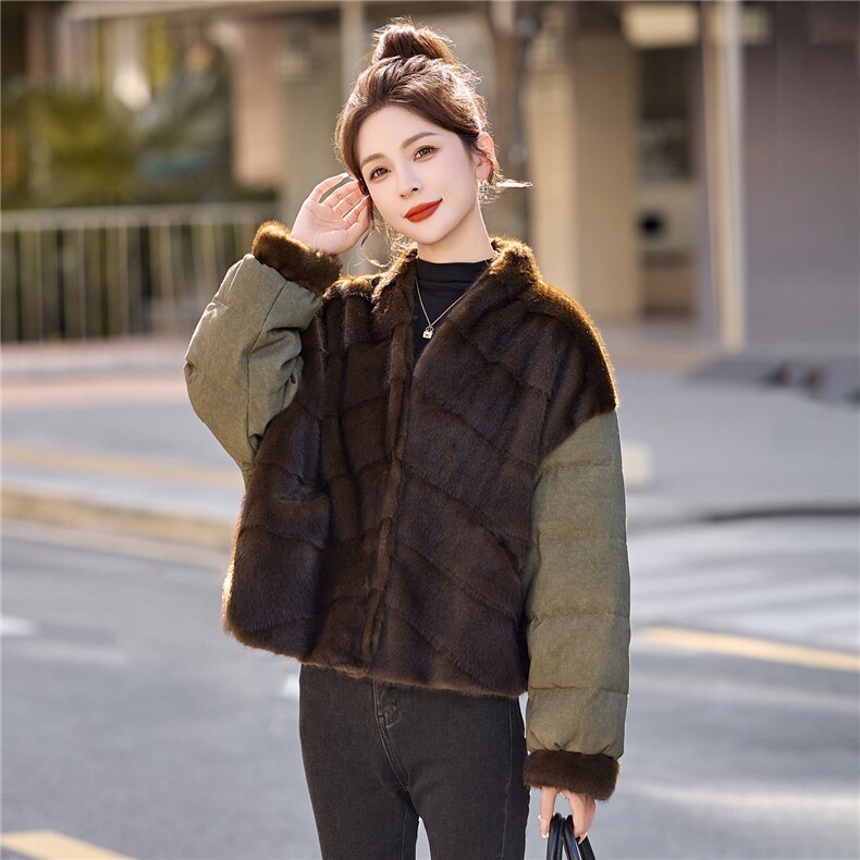 现货.时尚流行欧款拼水貂毛羽绒服,女装羽绒服,布芭啦