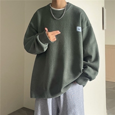 灰绿色