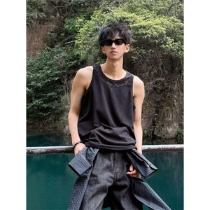 背心男2025夏季新款美式复古设计感小众宽松坑条无袖t恤坎肩汗衫图片
