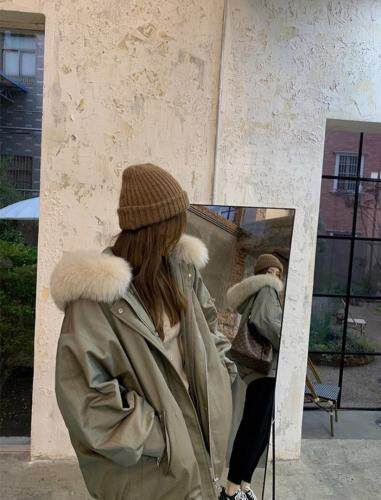 冬款雪山派克狐狸毛领兔毛外套，女装，青菜萝卜