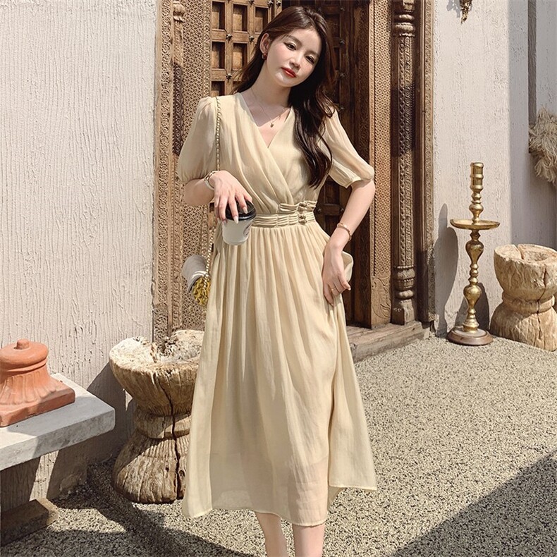主推夏日新品凡尔赛盘扣连衣裙有款号2218-P115K168,女装连衣裙,浙宝305