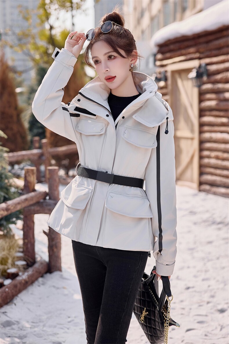 明星户外防风收腰显瘦羽绒服女2025年冬季新款时尚百搭派克服外套,女装羽绒服,意芙