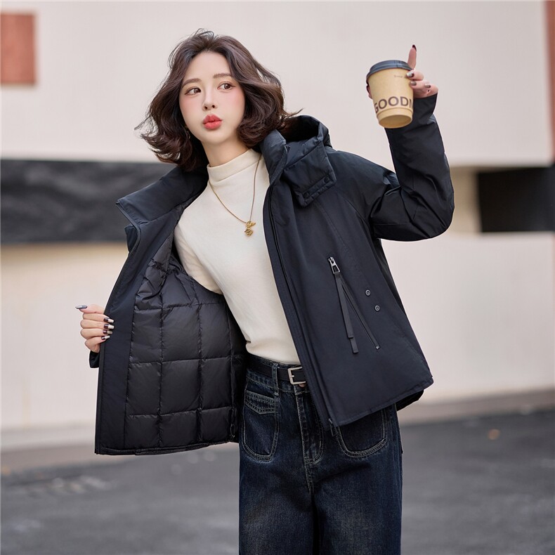 爆《2025冬季新款连帽90白鸭绒羽绒服休闲防风保暖派克服加厚外套,女装羽绒服,米莱