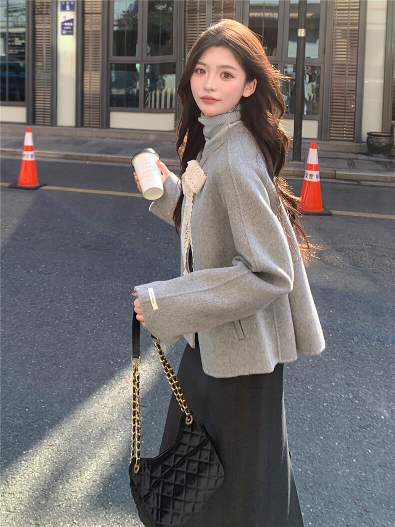 现货主推款2026早春蝴蝶结圆领双面羊毛呢小个子女短双色羊毛外套,女装双面呢大衣,丝露依尚（原SL）