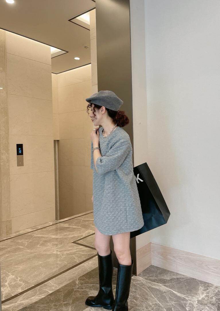 百搭休闲中长款T恤，女装T恤，麦缇诺