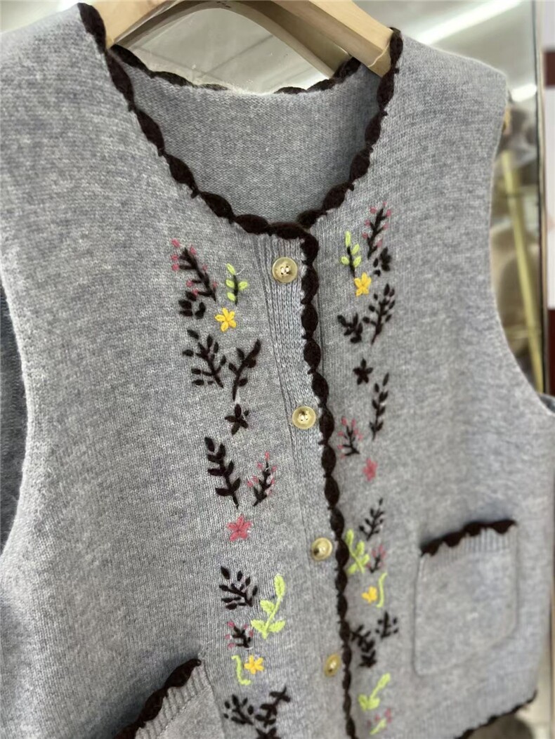 2025年秋季时尚百搭简约马甲，女装马甲，初婷羊绒