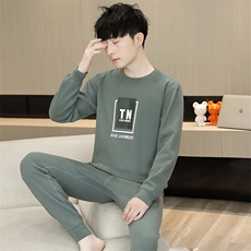 灰绿色