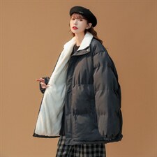 深灰色