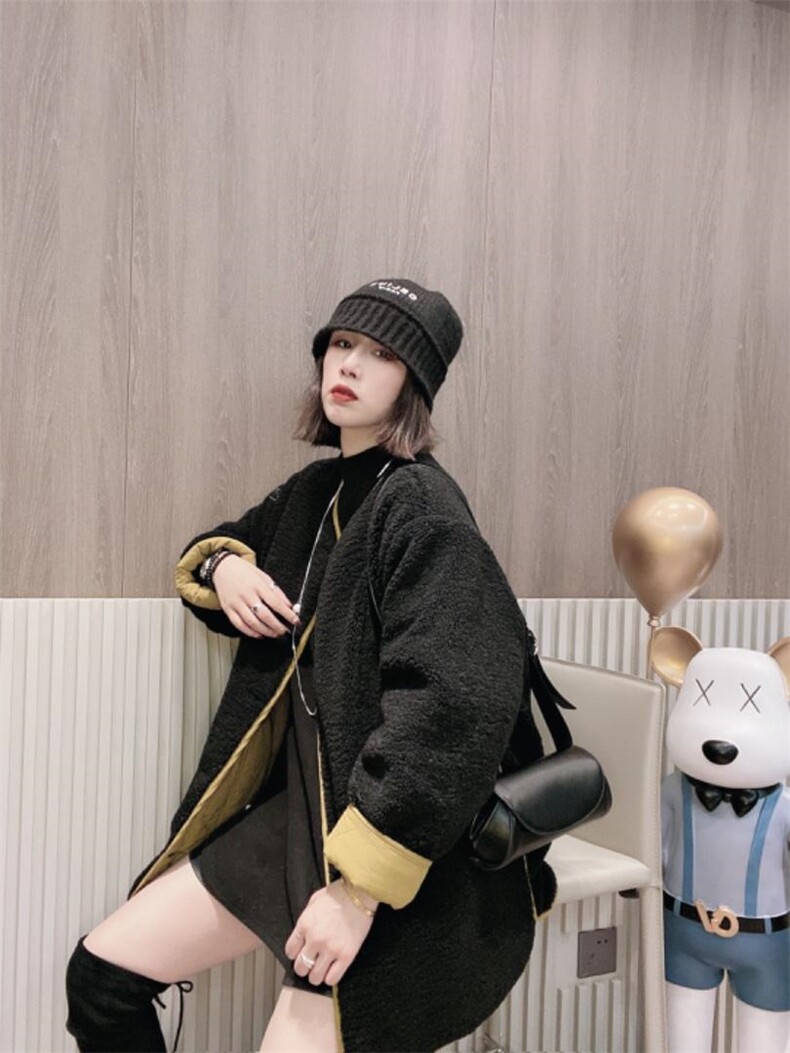 二面穿衣羊羔毛外套ＭL，女装棉衣/棉服，可纳奇