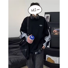 黑色