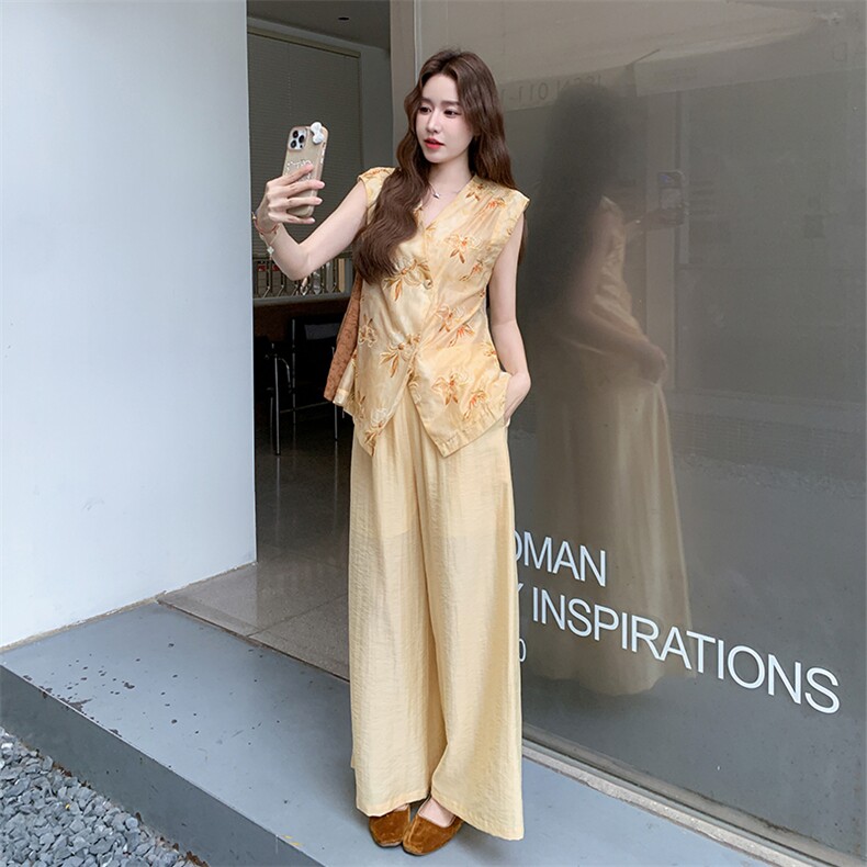 新中式国风套装女2025年夏季新款清冷松弛感刺绣马甲阔腿裤两件套,女装套装/套裙,浙宝301