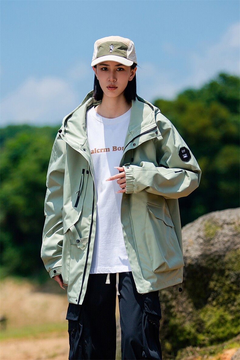 春秋户外冲锋衣男女同款防风防水连帽工装外套登山服夹克2481-P75,男装夹克,星座1403B