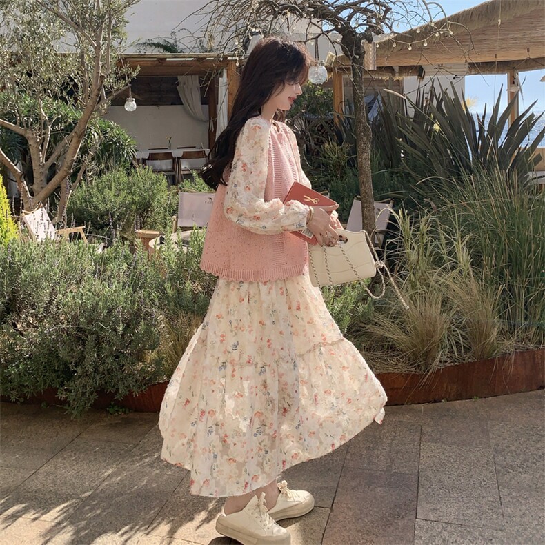 ！26新品碎花连衣裙配针织马甲二件套M12-P215-K348,女装套装/套裙,2C305