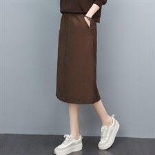 咖啡色