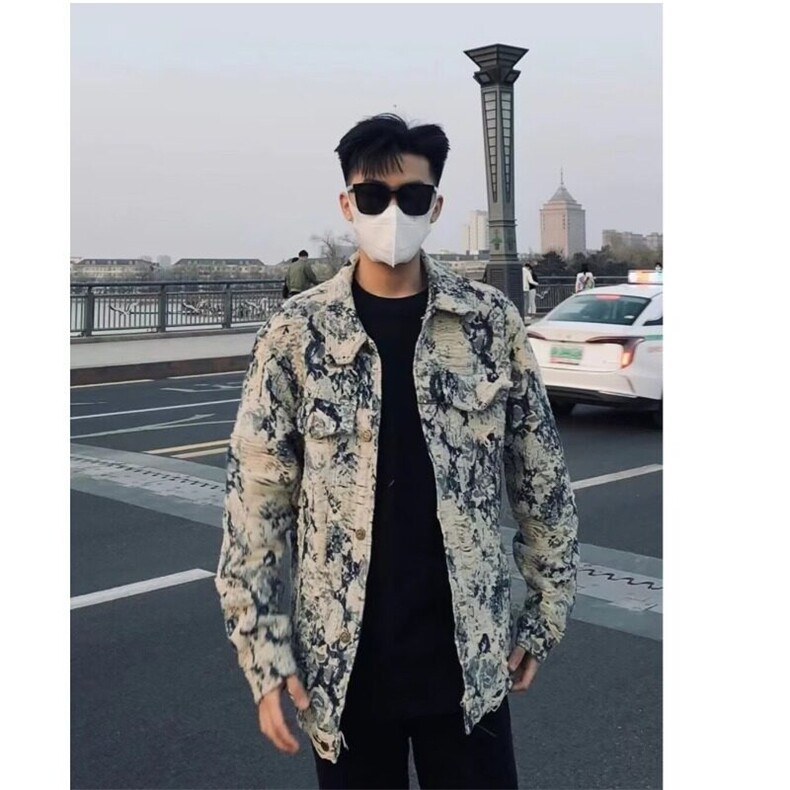 W9264-P75 网图现货 春季新款破坏老花刺绣牛仔衣青花瓷花卉夹克图片