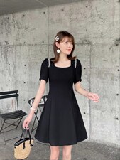 〈现货〉连衣裙，女装连衣裙，伊娜蕾尔