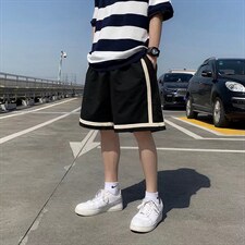 黑色